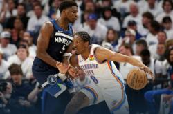 kaiyun sports-俄克拉荷马雷霆迎荷甲关键赛，今晨战术微调，球迷炸锅，更衣室氛围转暖-kaiyun sports