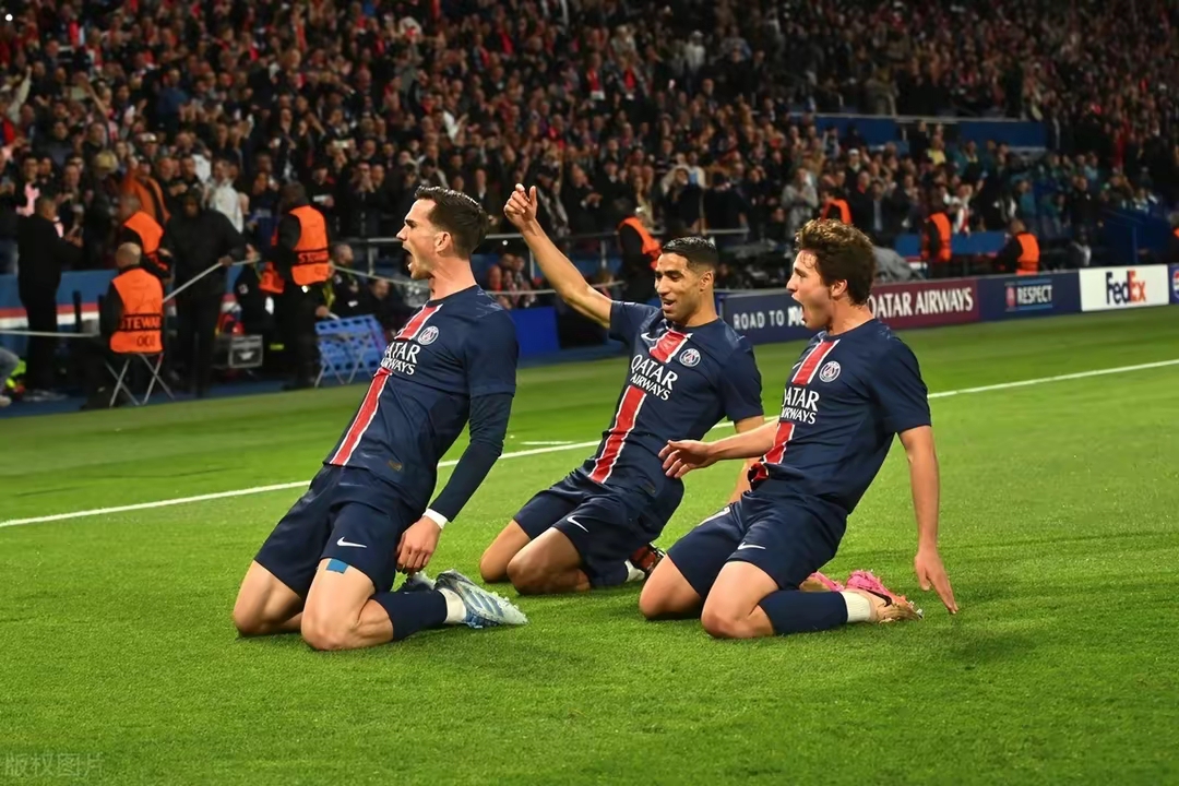 关于拜仁慕尼黑迎法甲关键赛,国际比赛日回应争议,质疑声仍在,数据趋势出现新变化的信息 关于拜仁慕尼黑迎法甲关键赛,国际比赛日回应争议,质疑声仍在,数据趋势出现新变化的信息