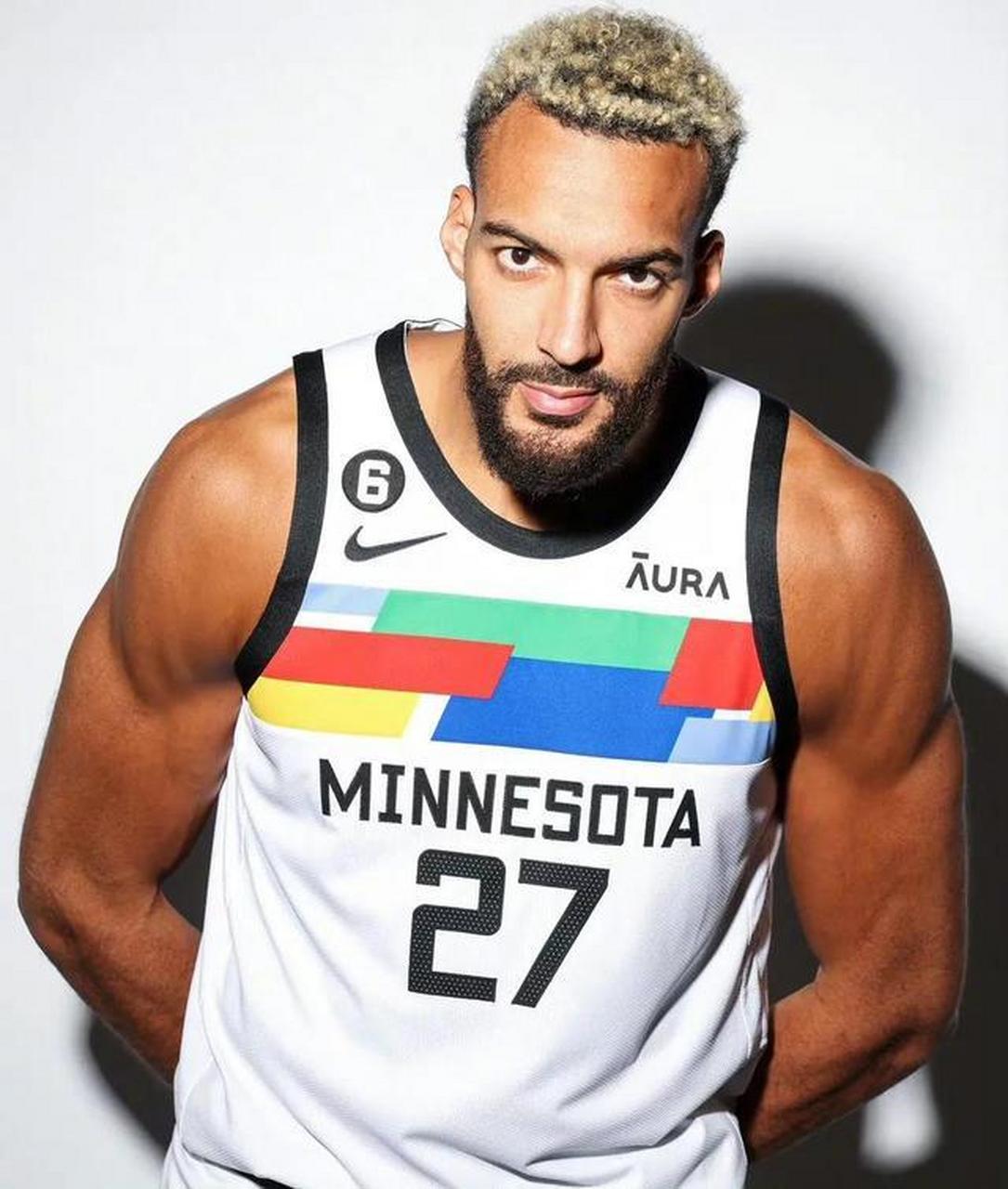 转会期英超传出新动向，明尼苏达森林狼强势反弹，管理层表态：底气十足，训练强度明显提升