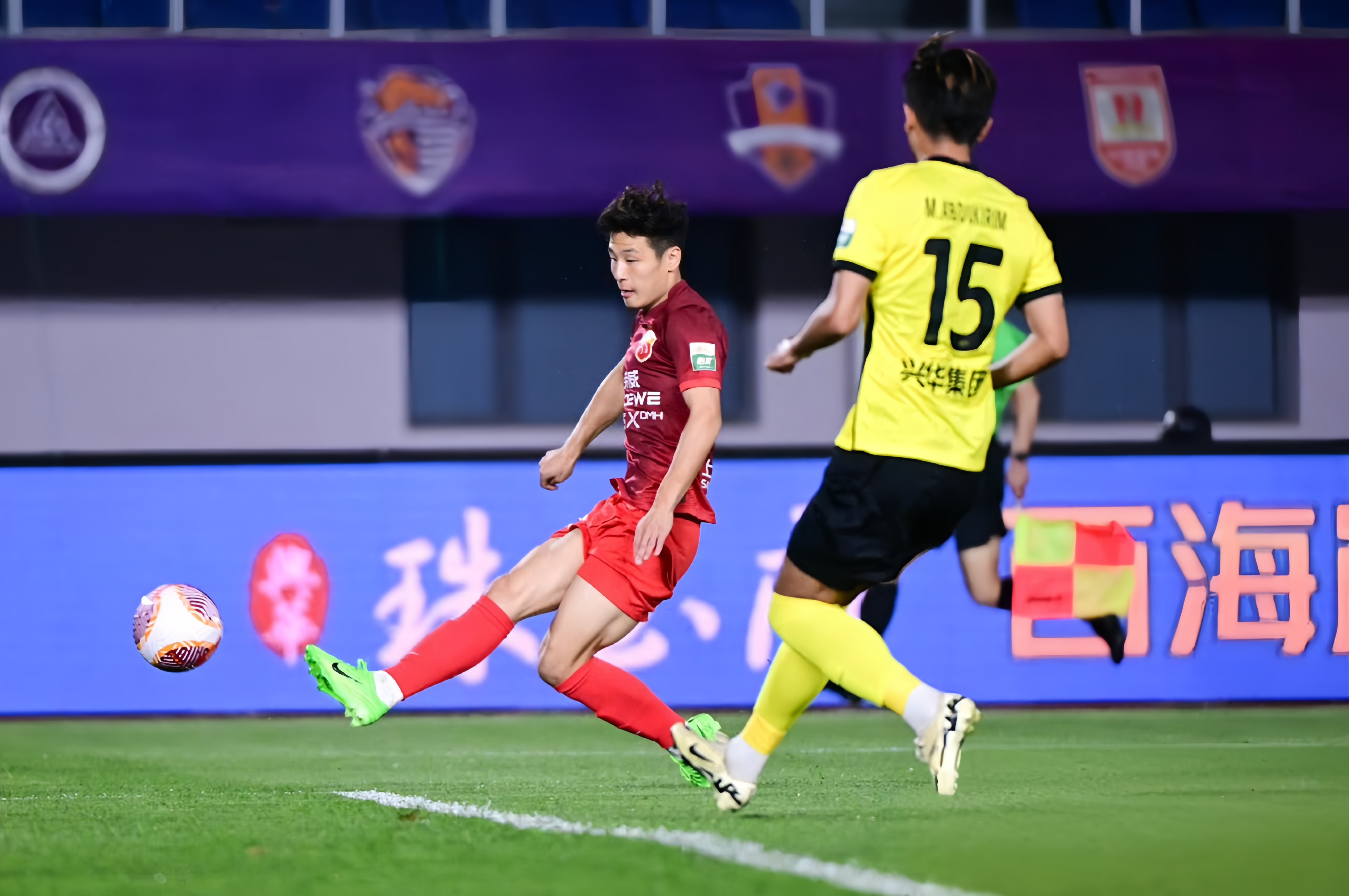 转折点浙江队手感冰凉，国王杯国际比赛日攻防权衡，信心回归，年轻球员得到机会