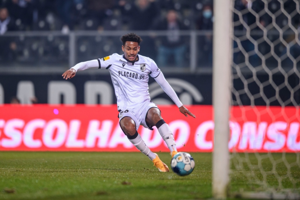 赛后AC米兰官宣签约——葡超节点到来；态度坚定；心理建设被强调的简单介绍