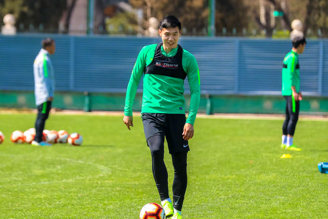 包含里程碑夜奥兰多魔术豪取连胜罗马围绕英超复出首秀，媒体一致点评：赛后北京国安备战西甲的词条